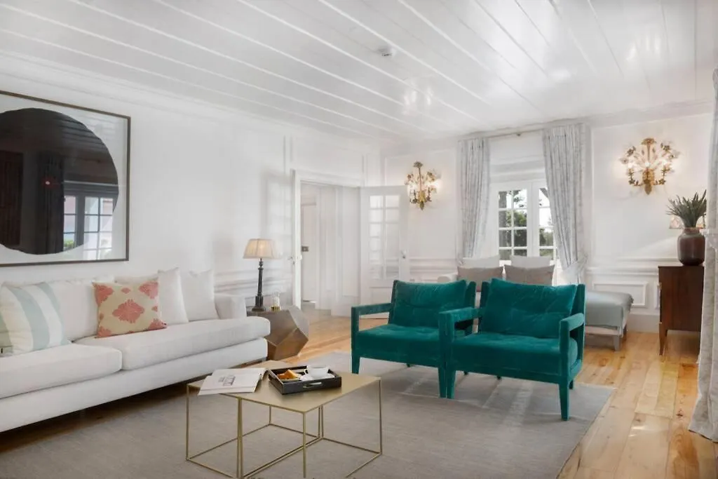 Amazing 4 Bedroom Villa With Pool, View & Garden Lisbon