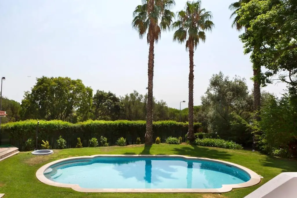 Lisboa Amazing 4 Bedroom Villa With Pool, View & Garden 0*,  البرتغال