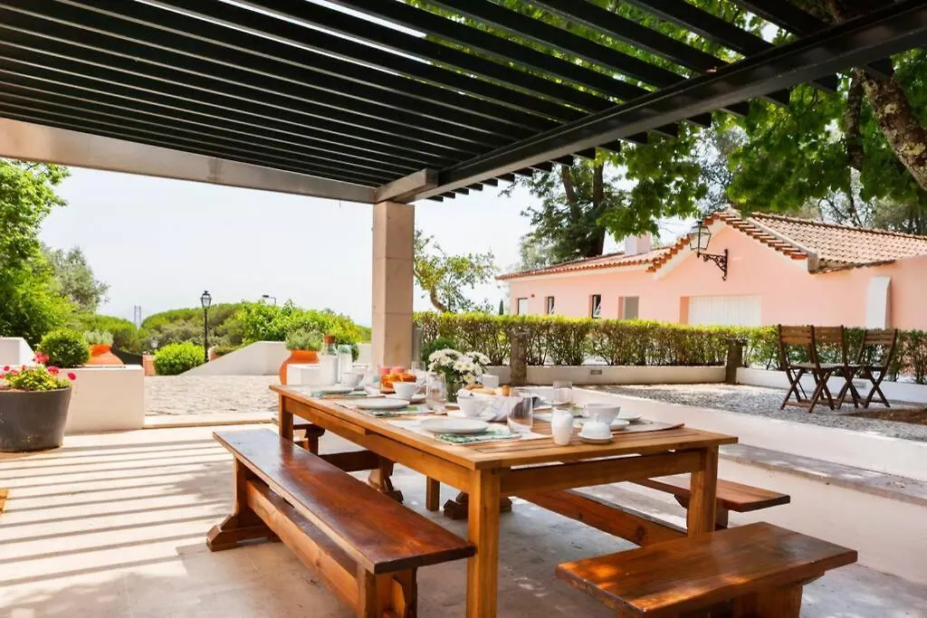 Lisboa Amazing 4 Bedroom Villa With Pool, View & Garden
