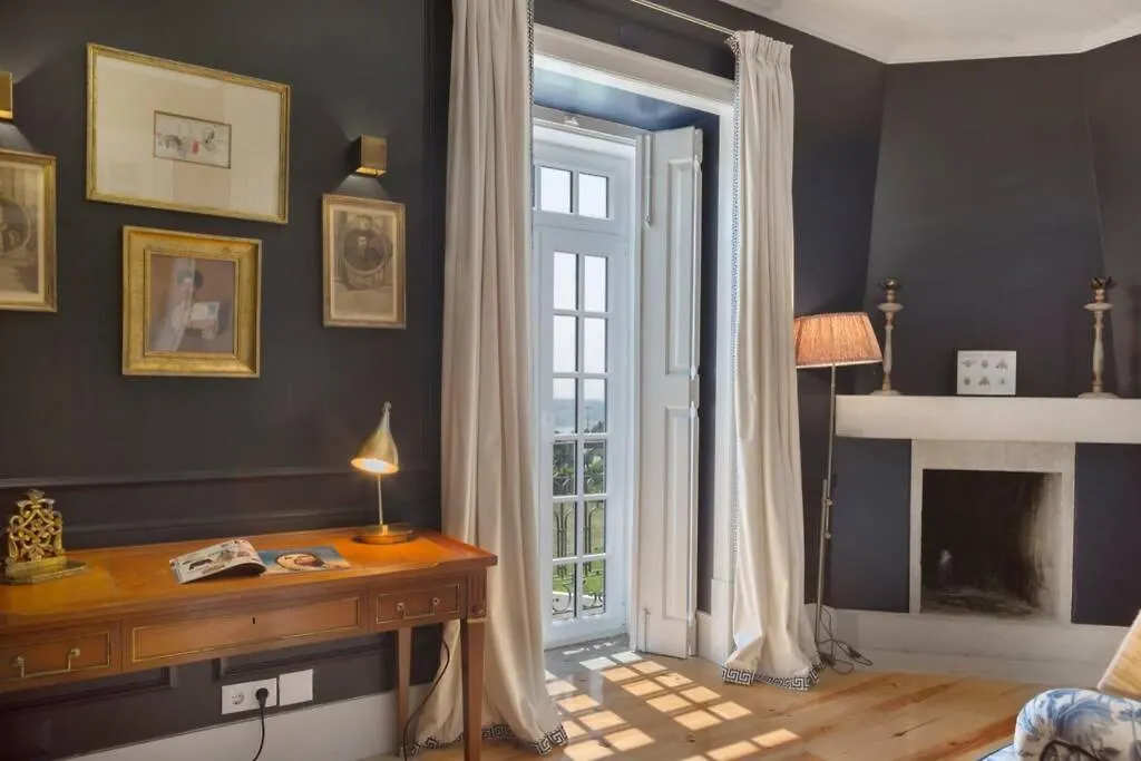 Amazing 4 Bedroom Villa With Pool, View & Garden Lisbon 0*,
